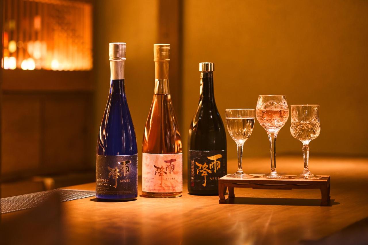 Kagurazaka Retro Bar & Hotel Токио Экстерьер фото